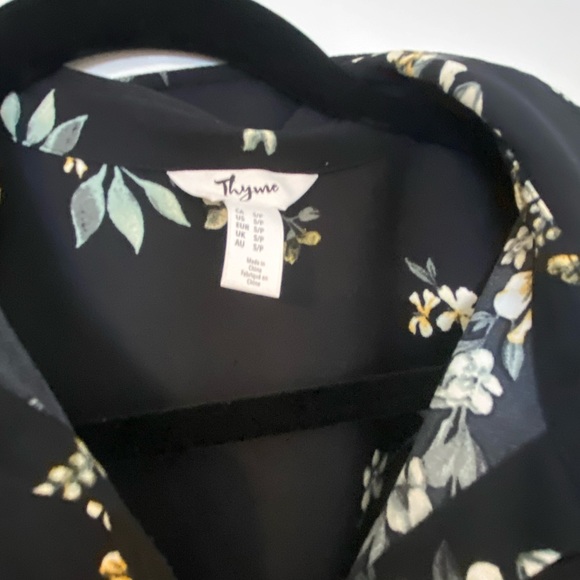 ⚫️ Thyme maternity ⚫️ maternity dress with tie - size small - Picture 4 of 5